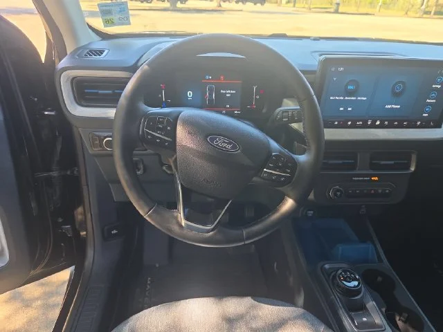 Used 2025 Black Ford XLT image 23