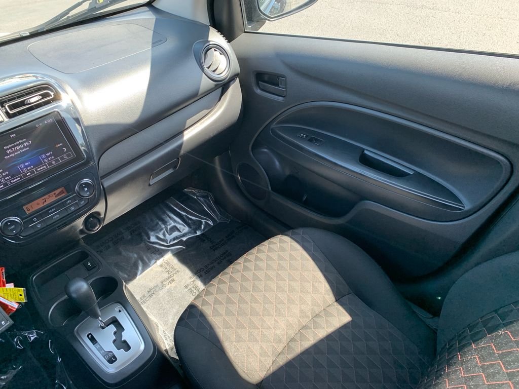 Used 2024 Black Mitsubishi ES image 26