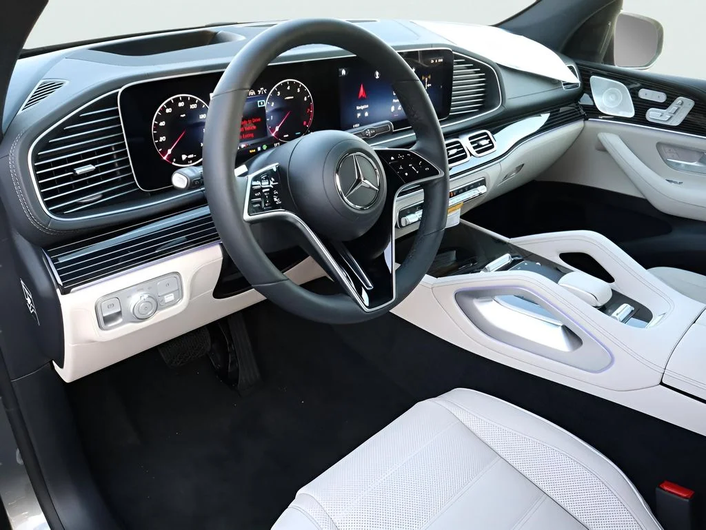 New 2026 Selenite Grey Metallic Mercedes-Benz GLE 580 image 36