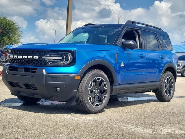 New 2026 Blue Metallic Ford Outer Banks image 31