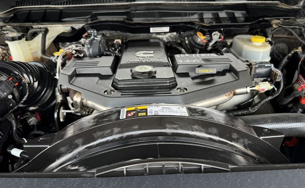 Used 2017 Gray Ram Laramie image 11