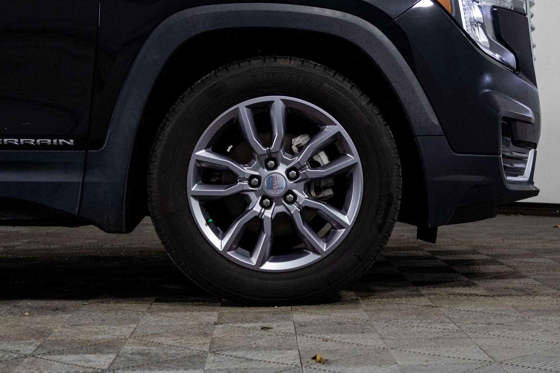 2022 GMC TERRAIN - Image 41