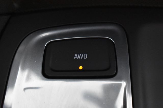 Used 2020 Silver Chevrolet LT image 28
