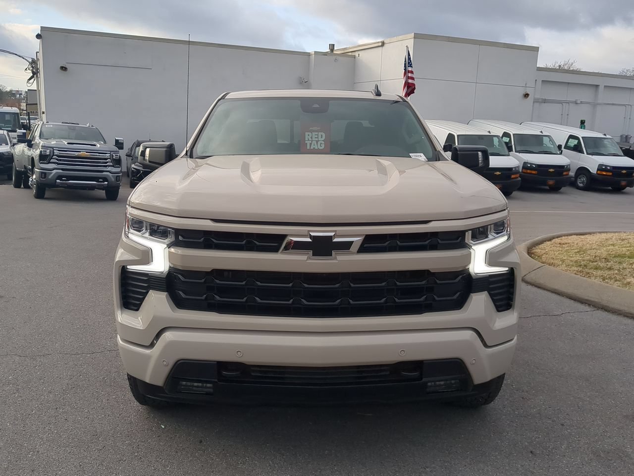 Used 2026 White Sands Chevrolet RST image 3