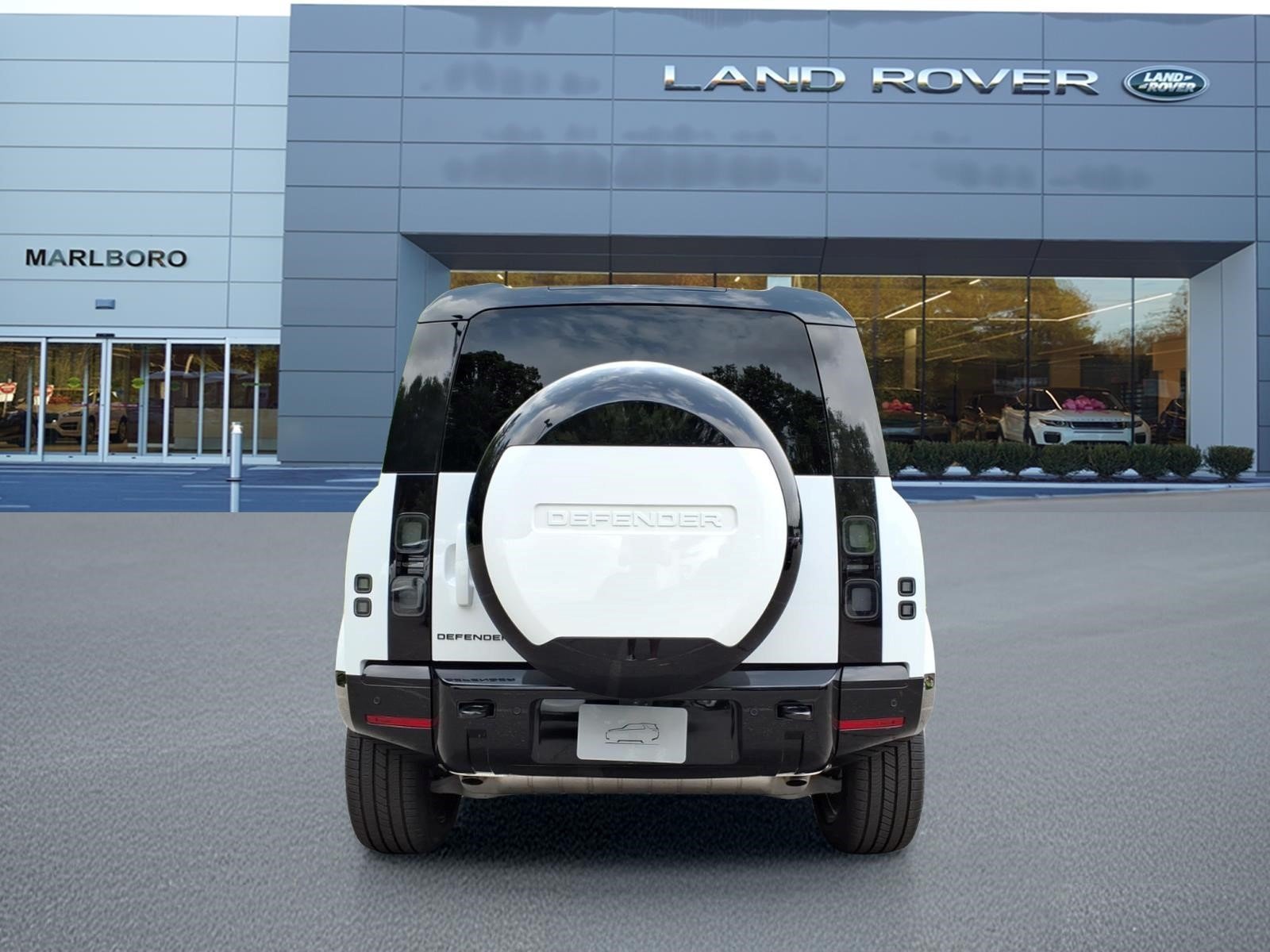 New 2026 Fuji White LAND ROVER X-Dynamic SE image 7