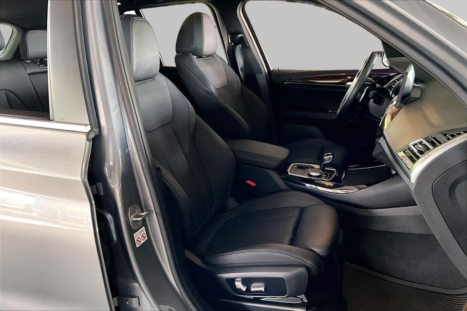 Used 2023 Skyscraper Gray Metallic BMW sDrive30i image 8