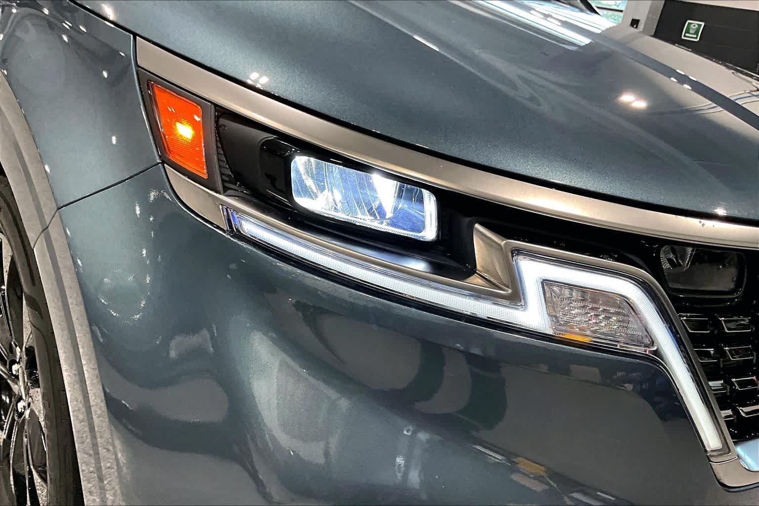 Certified Used 2024 Astra Blue Kia SX image 26
