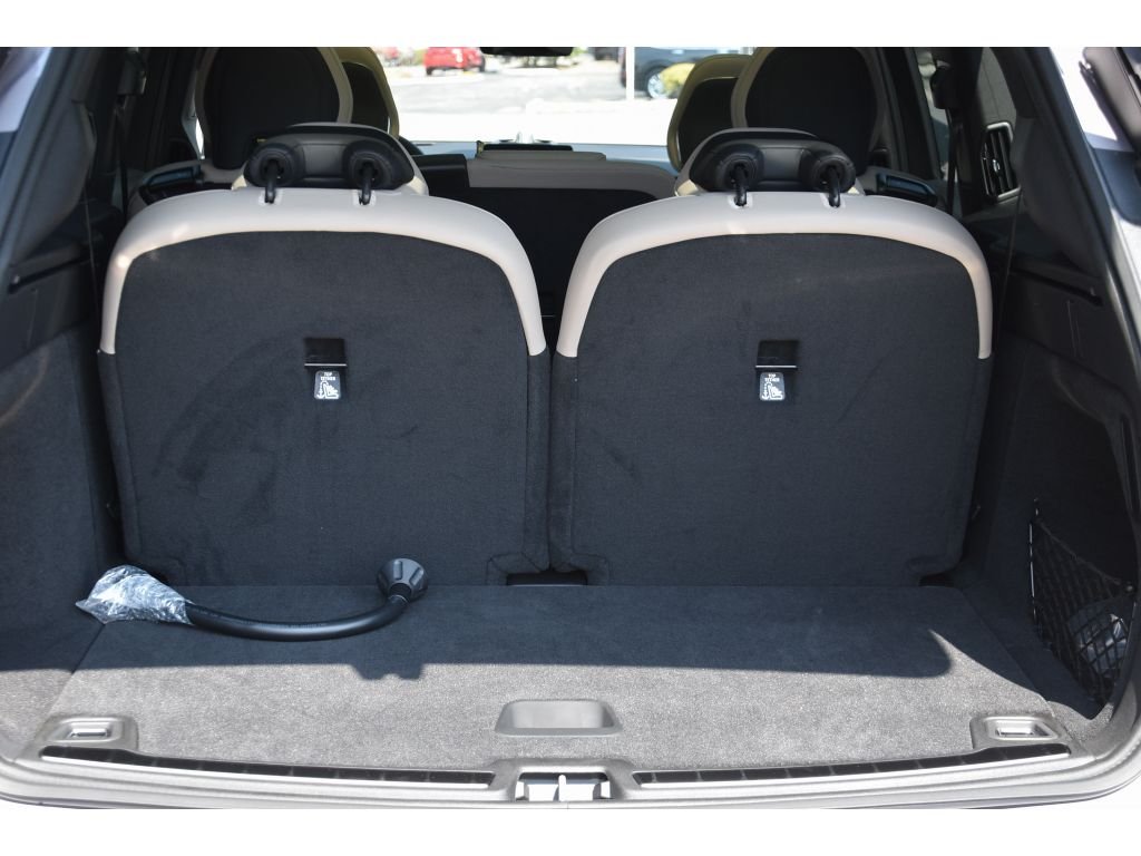 2026 Volvo EX90 Ultra - Photo 23