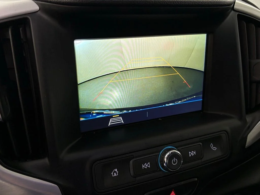 Used 2019 Black GMC SLE image 25