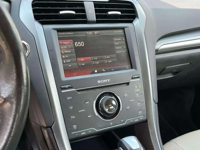 Used 2015 Guard Ford Titanium image 32