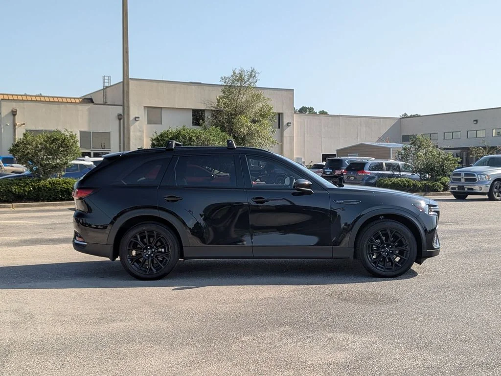Used 2025 Black Mazda 3.3 Turbo Premium image 6