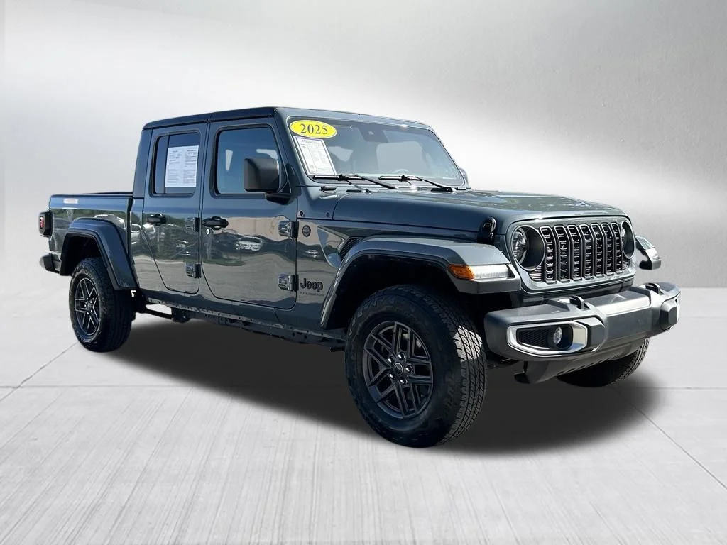 Certified Used 2025 Gray Jeep Sport S image 3