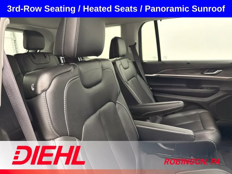 Used 2023 Black Jeep Limited image 13