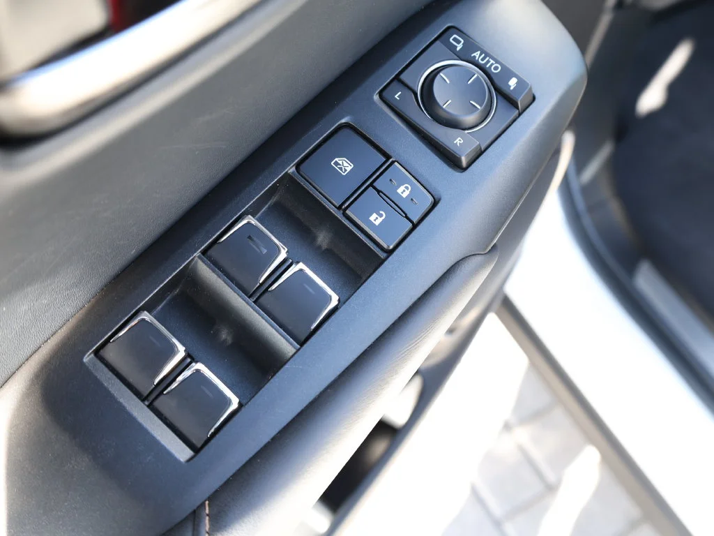 Used 2020 White Lexus 300 Base image 12