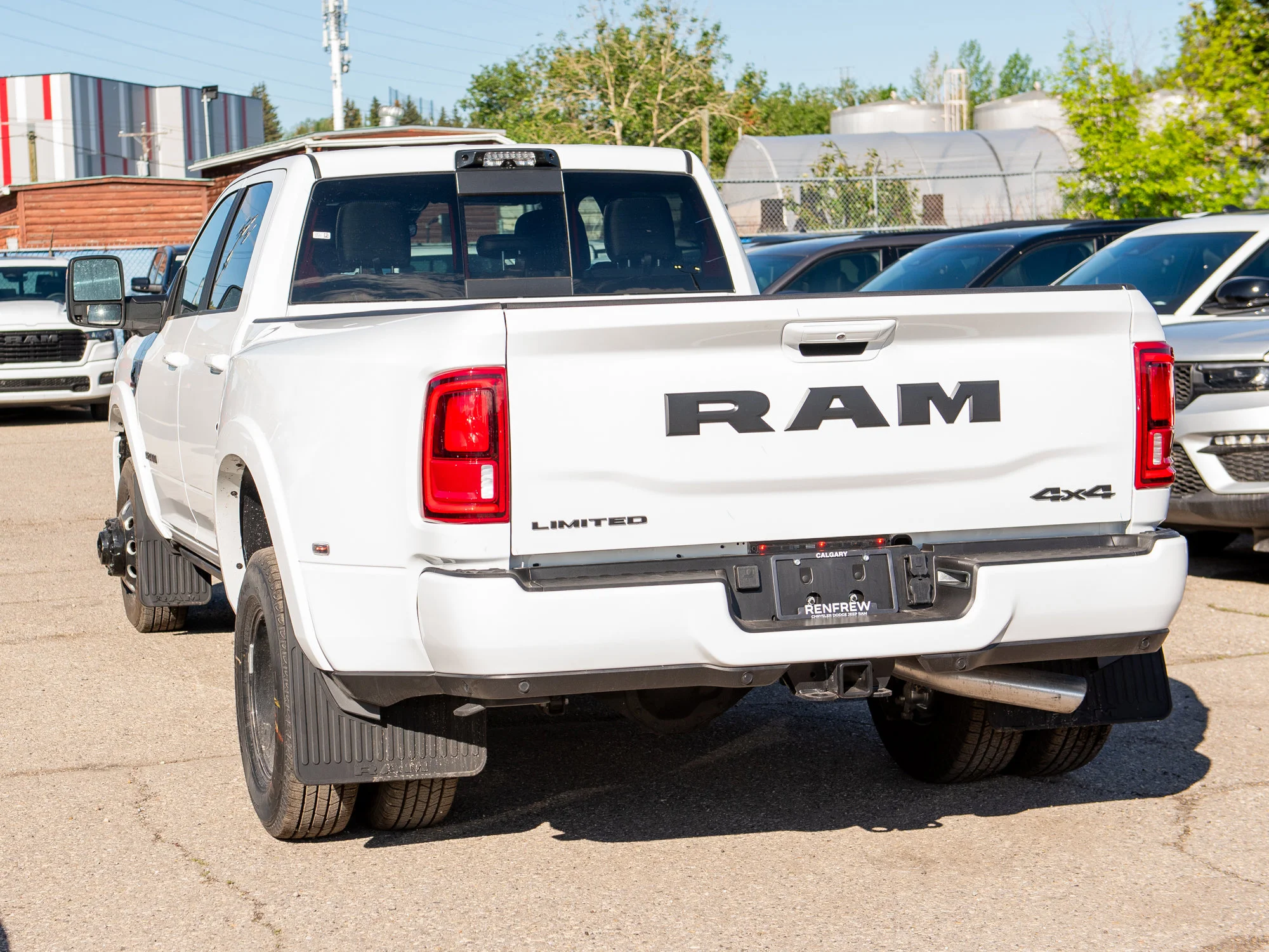 New 2026 White RAM Limited* image 4