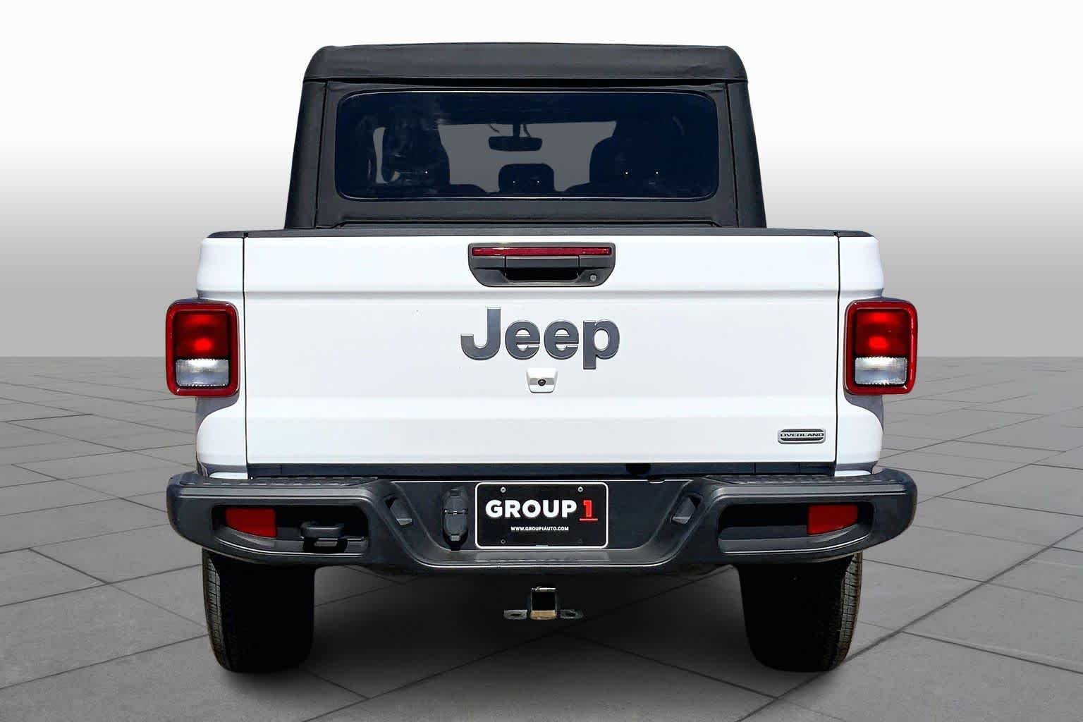 Used 2022 Bright White Clearcoat Jeep Overland image 8