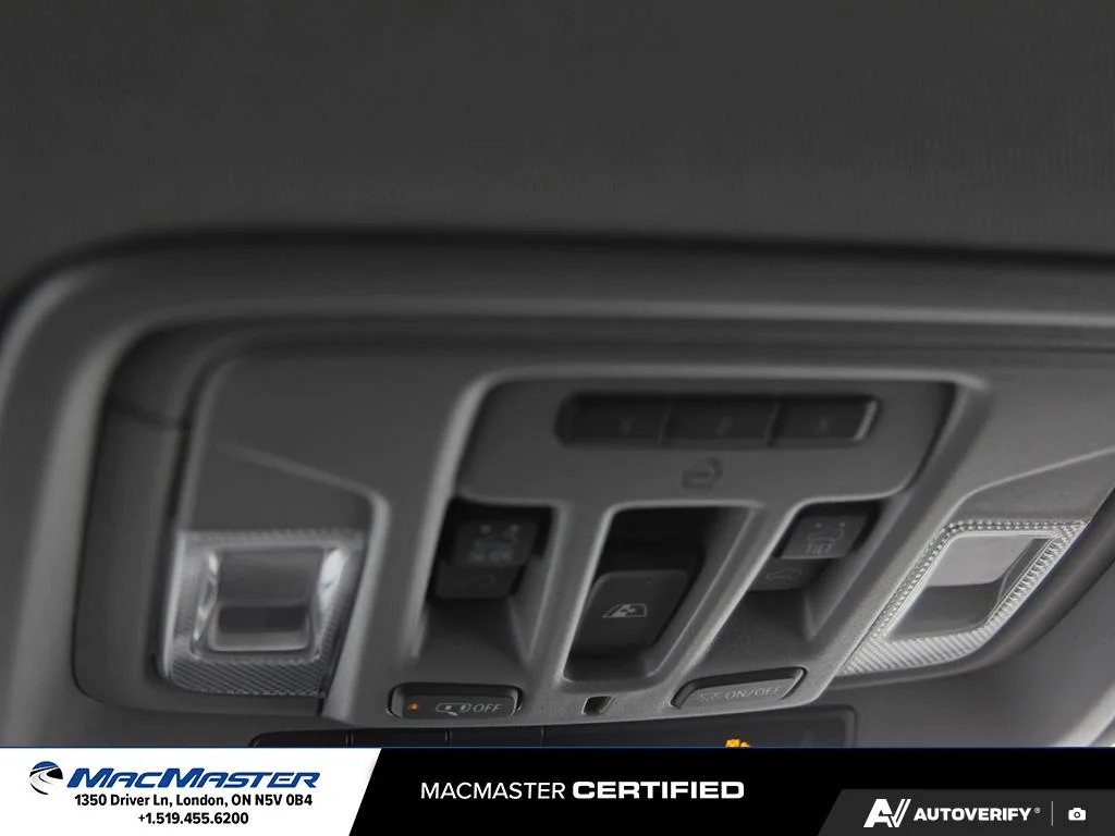 Used 2022  Chevrolet LTZ image 25