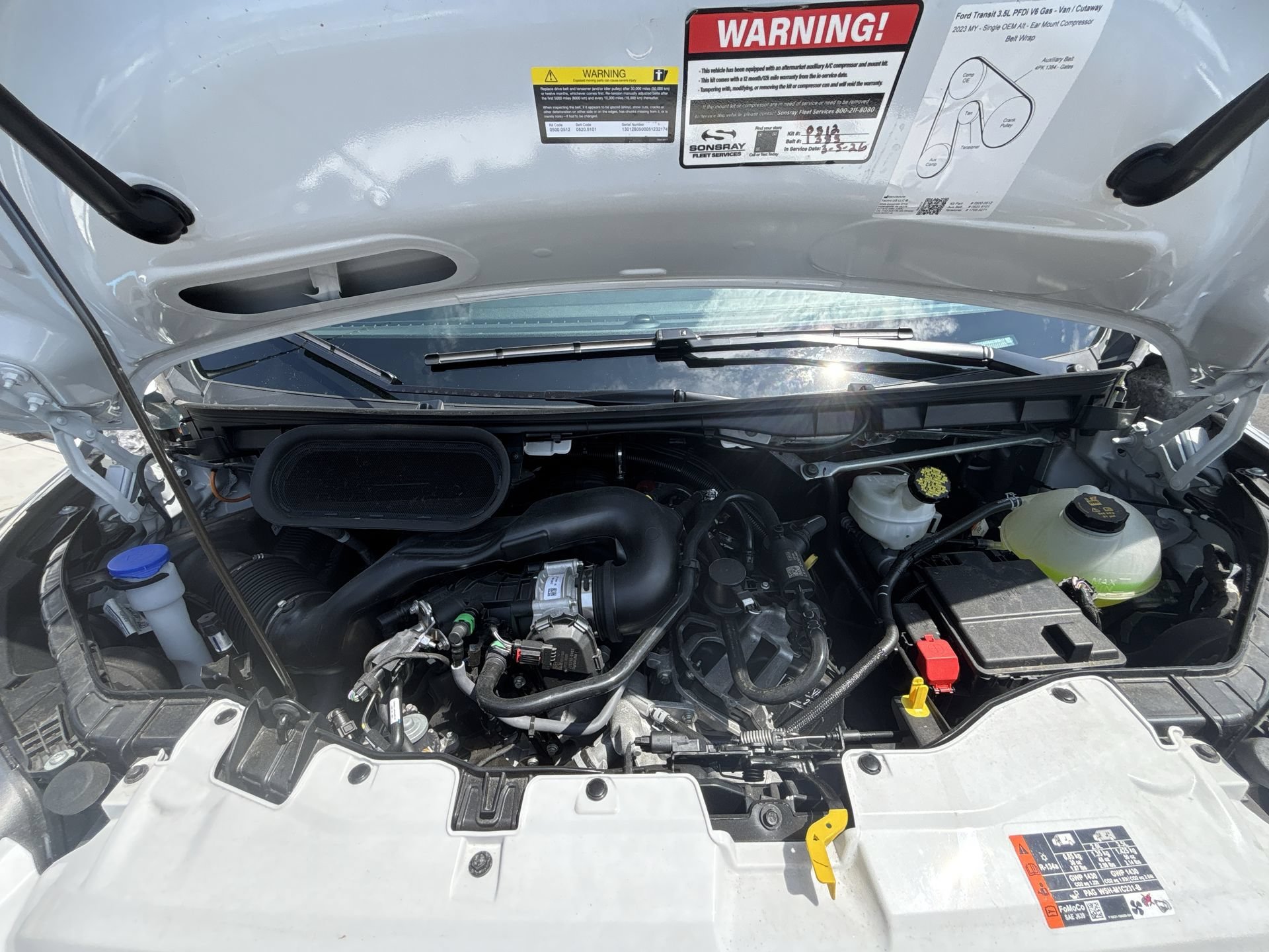 New 2026 Oxford White Ford Cargo Van image 17