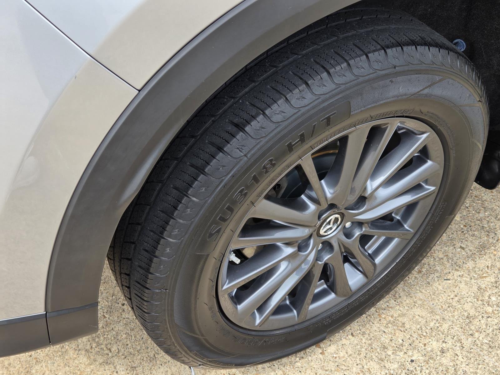 Used 2020 Sonic Silver Metallic Mazda Touring image 12