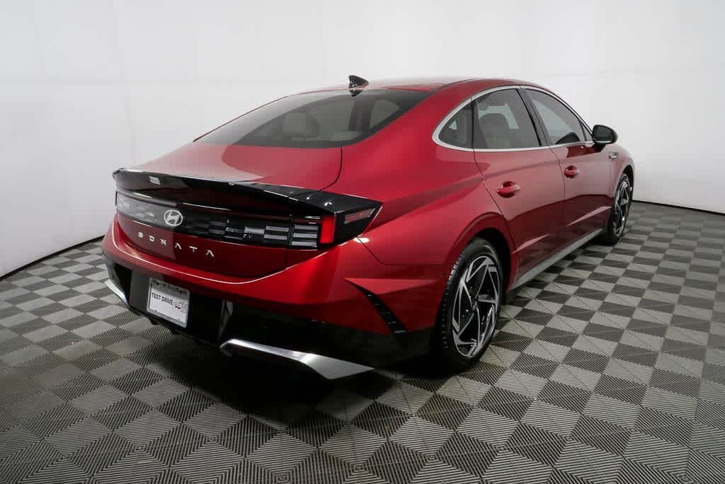 New 2026 Ultimate Red Hyundai SEL Sport image 3