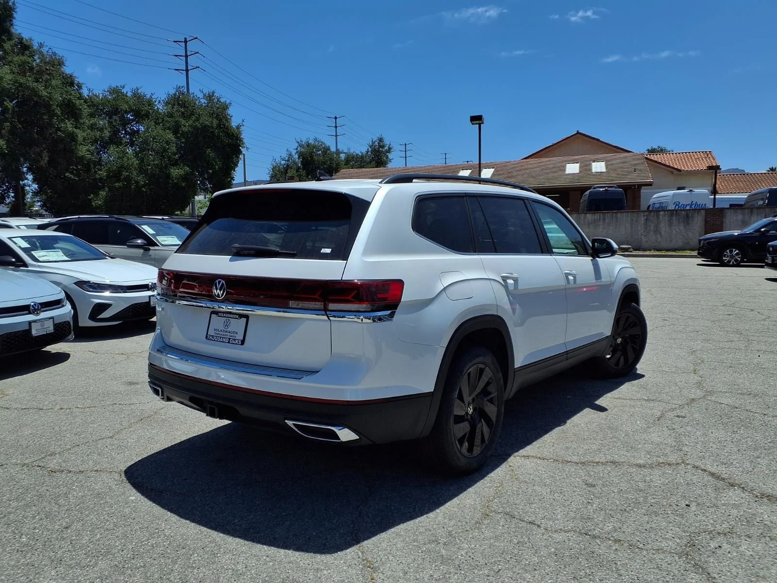 New 2026 Opal White Pearl Volkswagen 2.0T SE W/TECHNOLOGY image 5