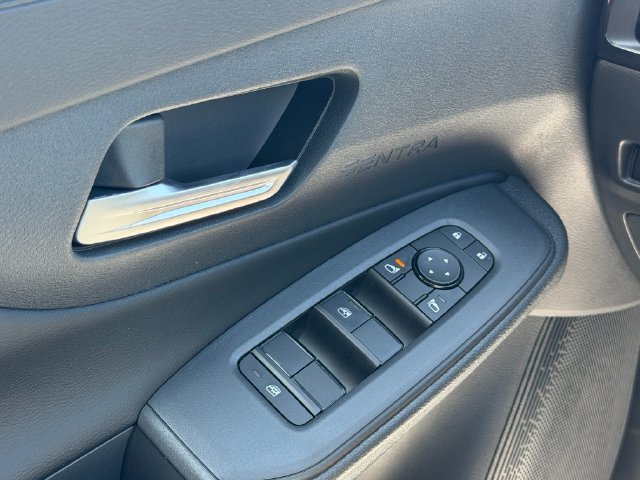 New 2027 Gun Metallic Nissan SV image 13