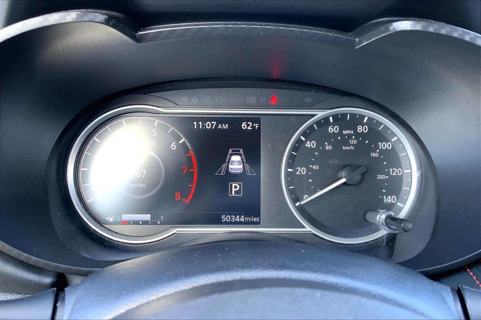 Used 2025 Gray Sky Pearl Nissan SR image 25