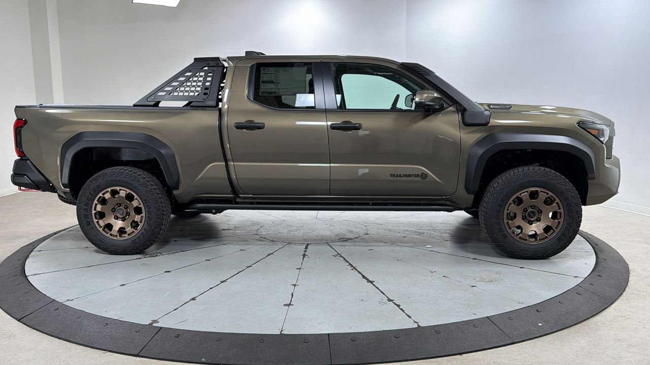 2026 Toyota Tacoma Trailhunter - Photo 6