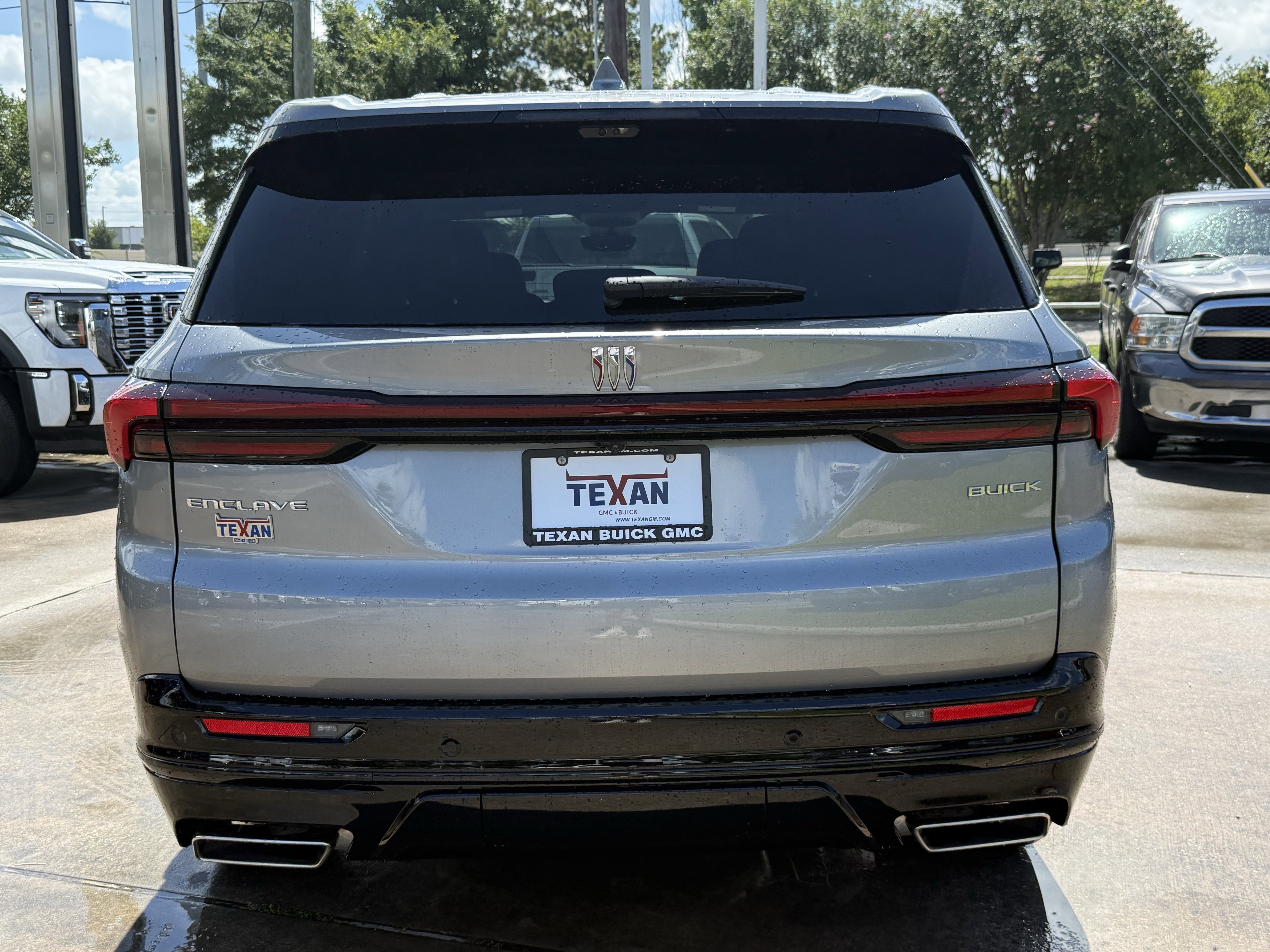 2026 Buick Enclave Sport Touring - Photo 5