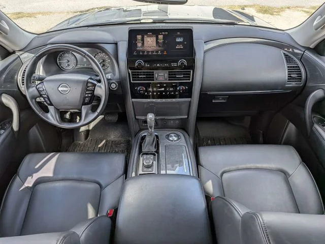 Used 2022 Gray Nissan SV image 14
