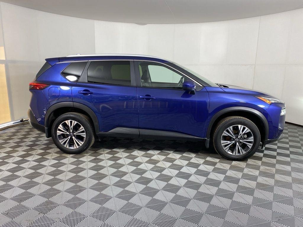Used 2023 Caspian Blue Metallic Nissan SV image 10