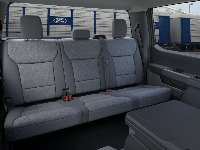 New 2026 Carbonized Gray Metallic Ford XLT image 11