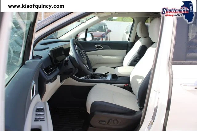 New 2026 White Kia EX image 13