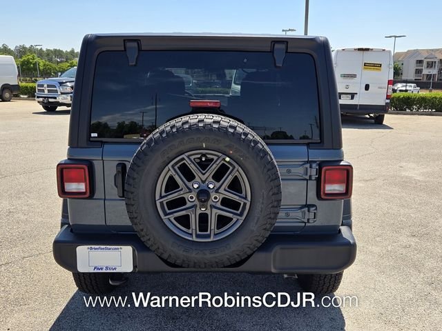 New 2026 Anvil Clear-Coat Exterior Paint Jeep Sport S image 9