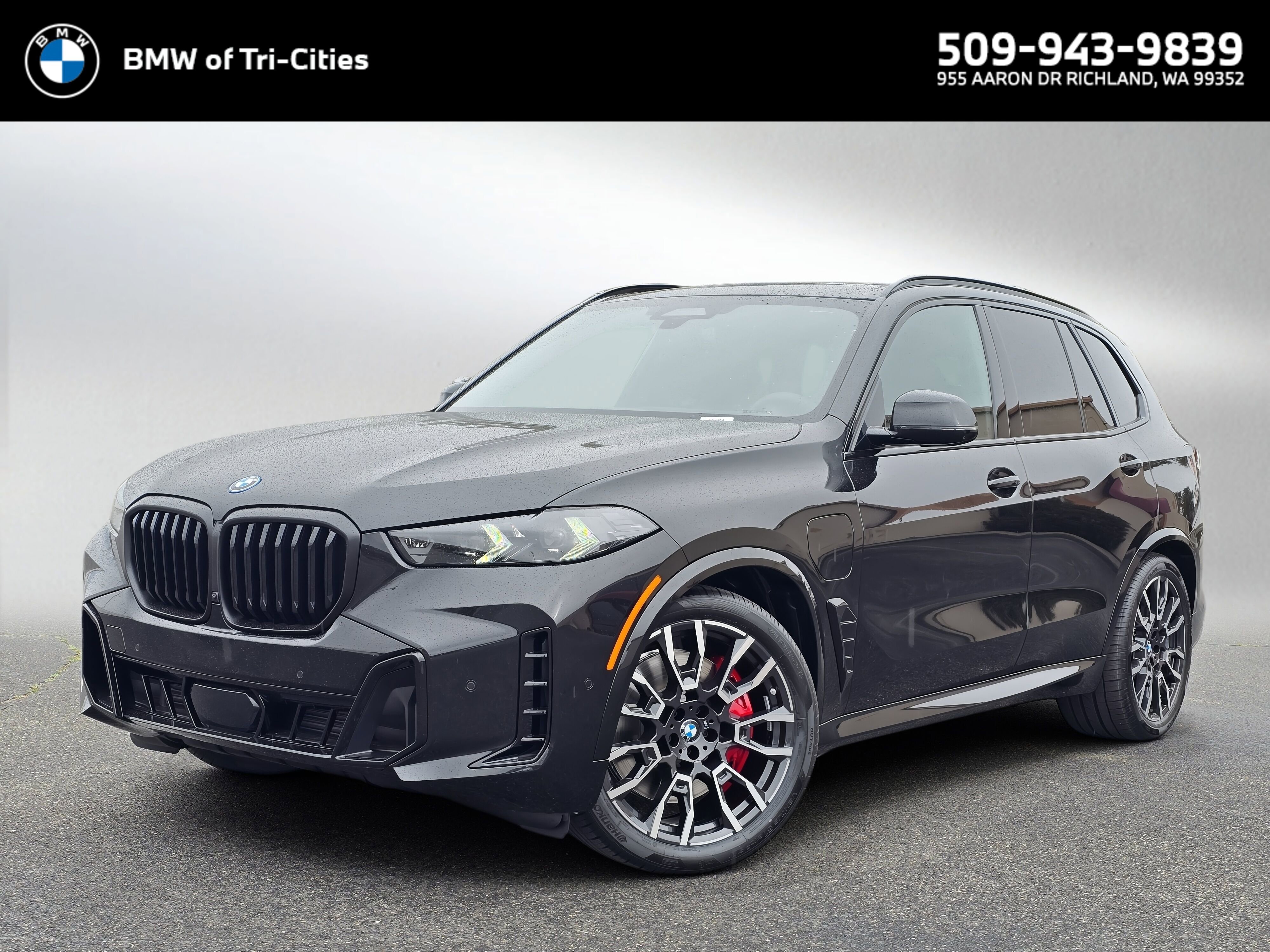 2026 BMW X5 xDrive50e's photo