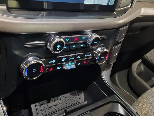 2025 Ford F-150 XLT - Photo 15