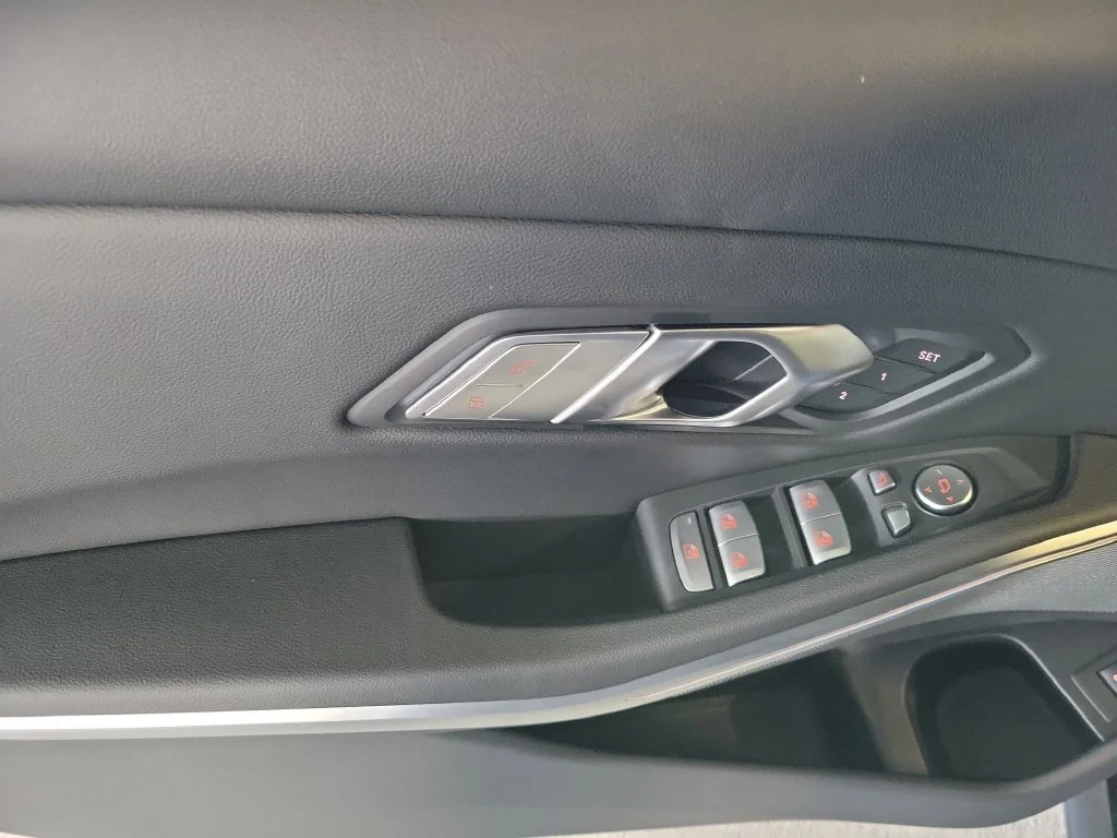 New 2026 Black Sapphire Metallic BMW 330i image 11