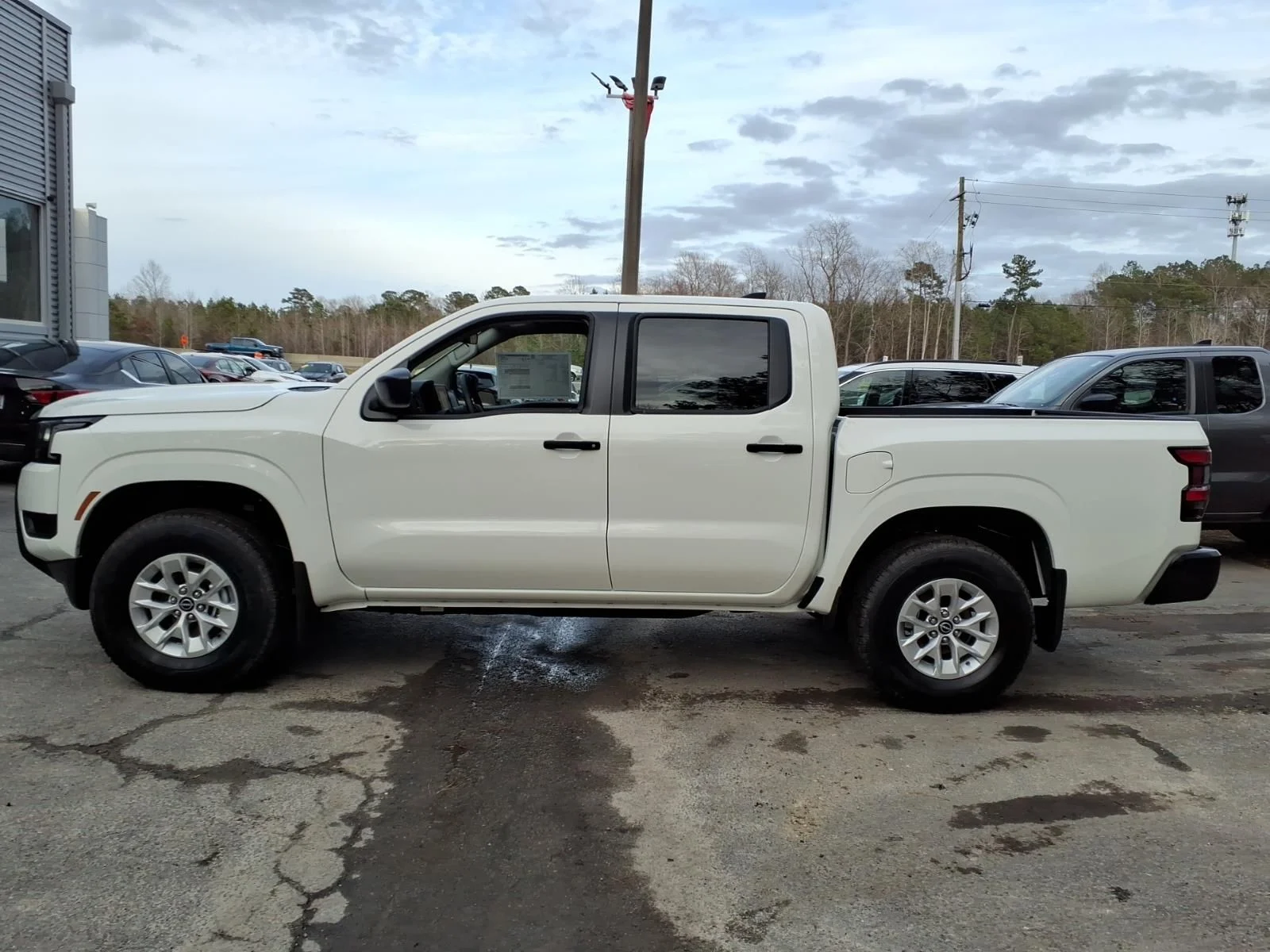 New 2026 Glacier White Nissan Crew Cab S image 3