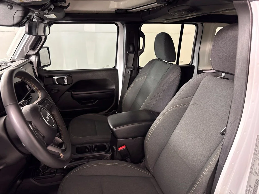 Used 2024 White Jeep Sport S image 26