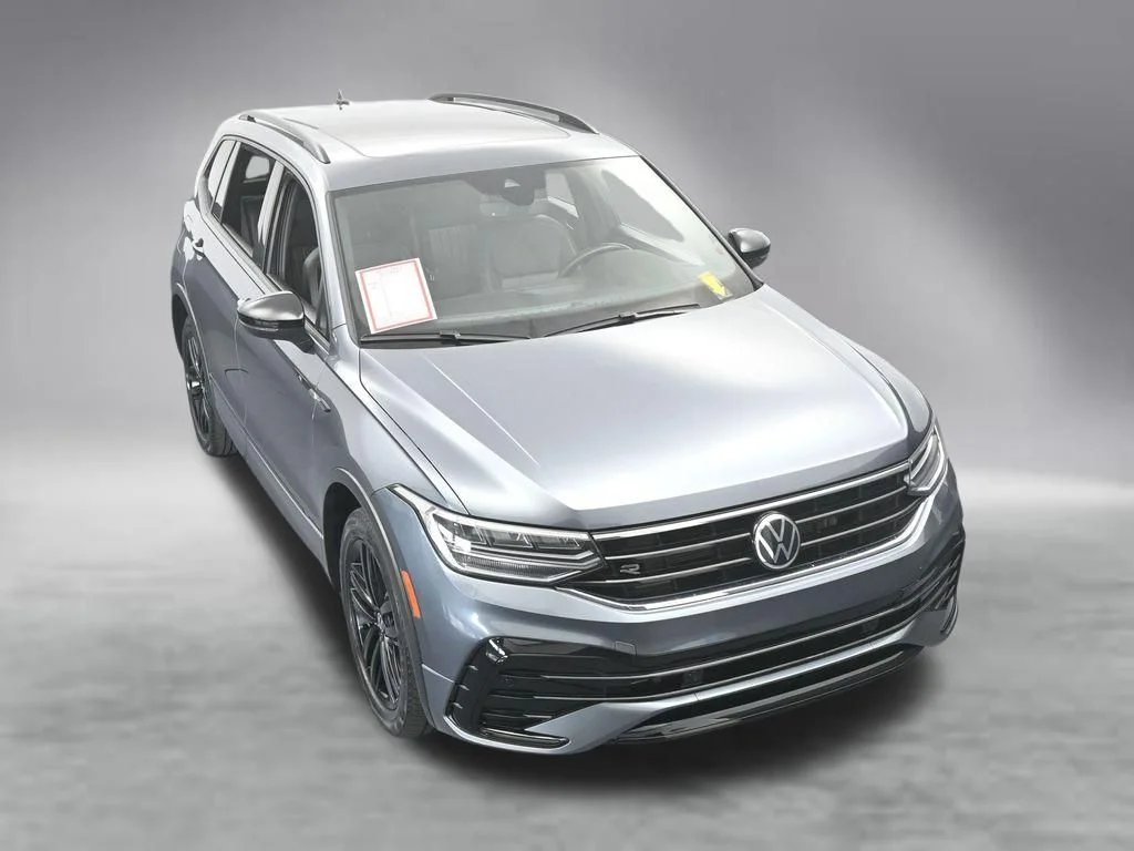 Used 2022 Gray Volkswagen 2.0T SE R-Line Black image 62