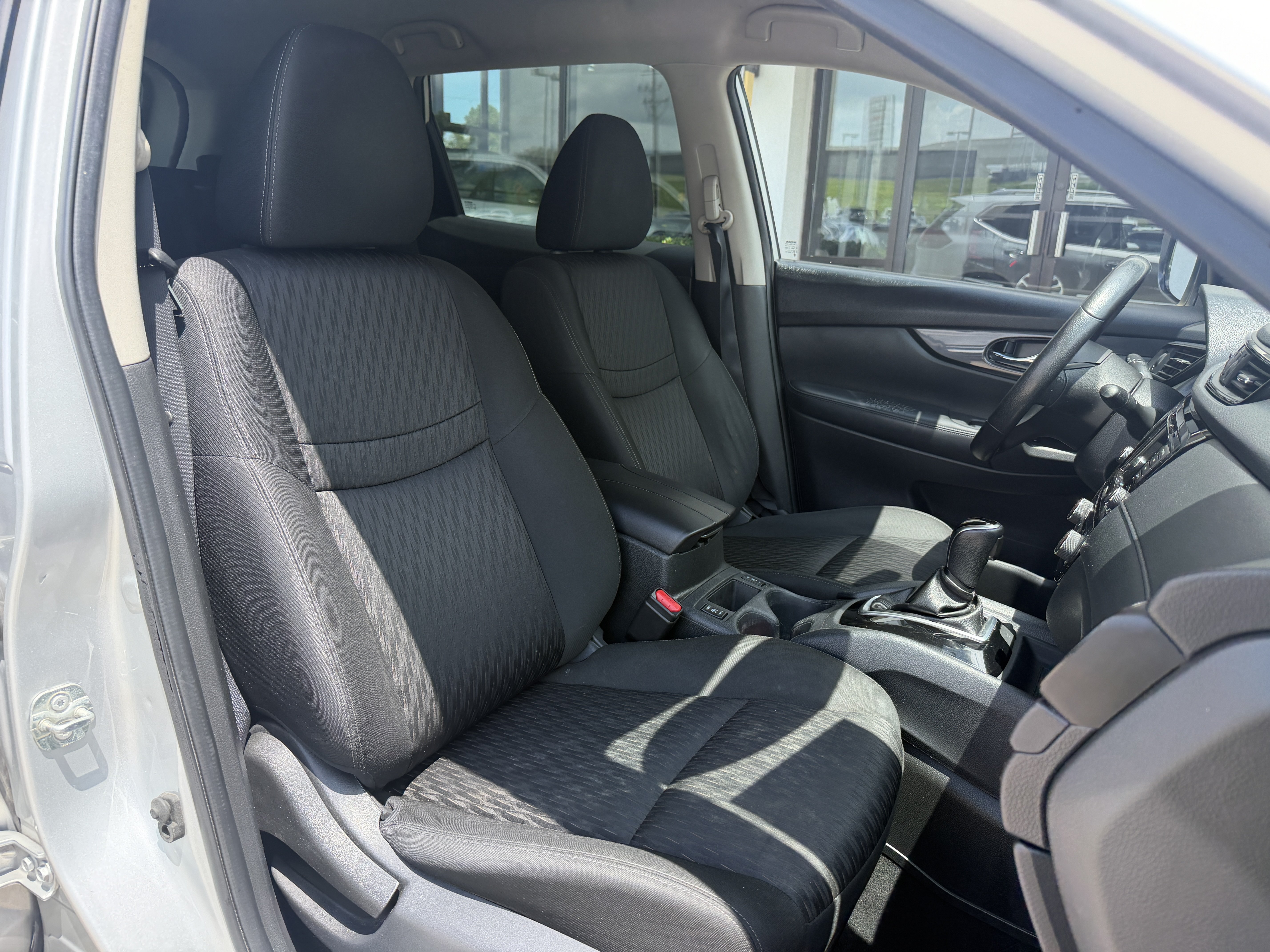 Used 2019 Brilliant Silver Metallic Nissan SV image 22