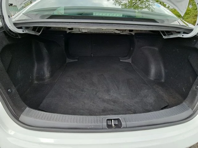 Used 2023 White Toyota LE image 24