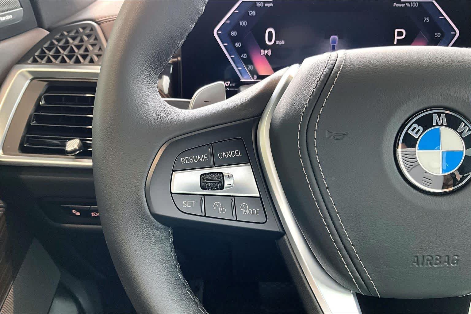 Used 2026 Skyscraper Grey Metallic BMW sDrive40i image 16