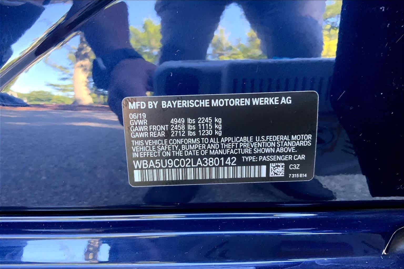 Used 2020 Tanzanite Blue II Metallic BMW M340i xDrive image 31