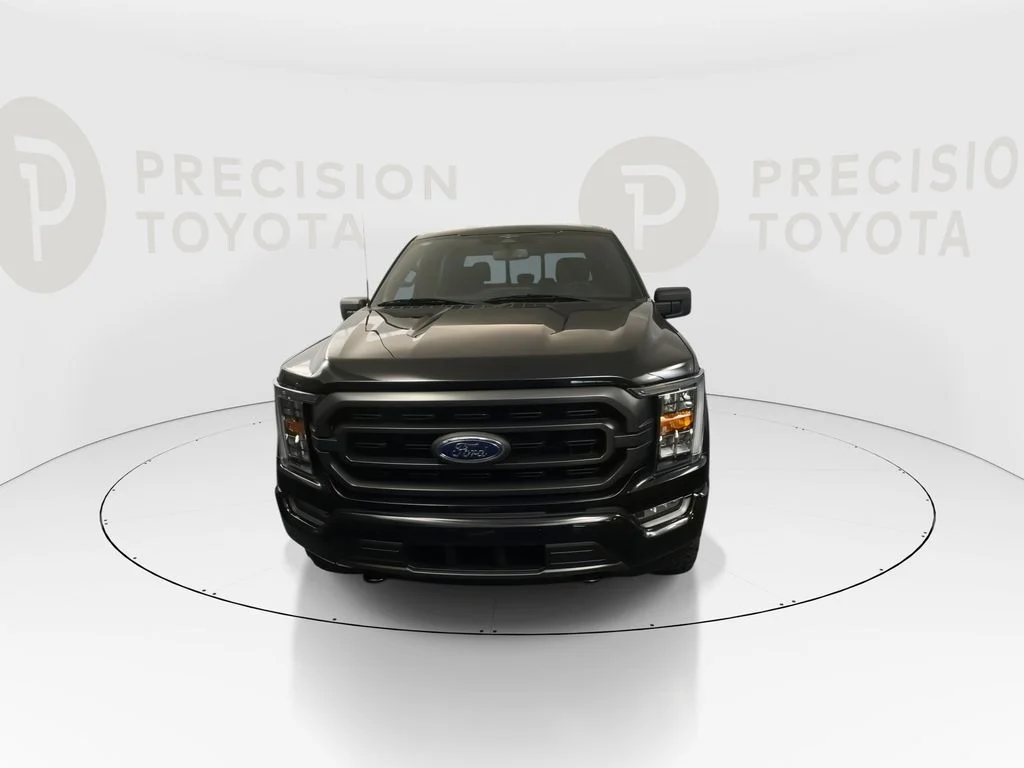 Used 2023 Black Metallic Ford XLT image 5