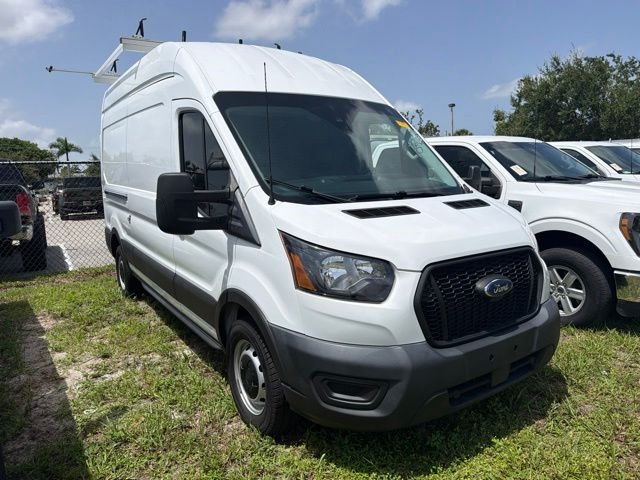 Used 2023 White Ford Base image 1