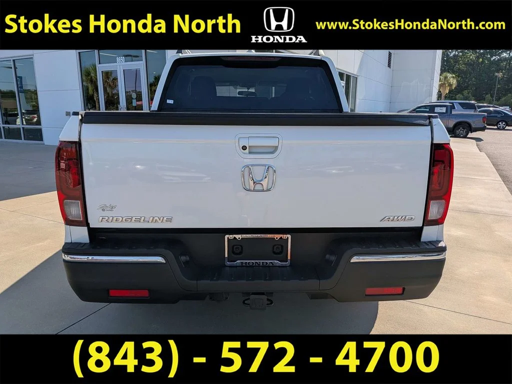 Used 2017  Honda RTL image 8