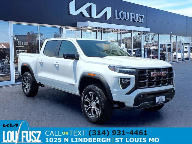 2024 GMC Canyon AT4