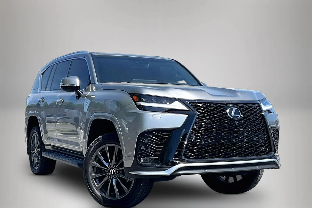 2023 Lexus LX 600 600 F-Sport's photo