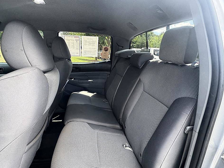 Used 2015 Silver Sky Metallic Toyota Base image 11